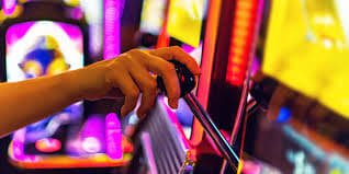 77Flash VIP Club အဖွဲ့ဝင်များ App တွင် Cashback ဆု ရရှိနေသည့် မြင်ကွင်း