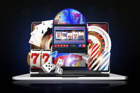 Online Slot Reels Spin ကာ Jackpot ဆုရမြင်ကွင်း